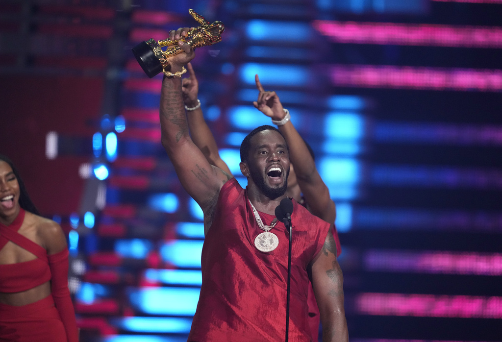 Δίκη Diddy: Εικόνες – σοκ της Cassie Ventura από τα «freek off» πάρτι πάγωσαν το Δικαστήριο