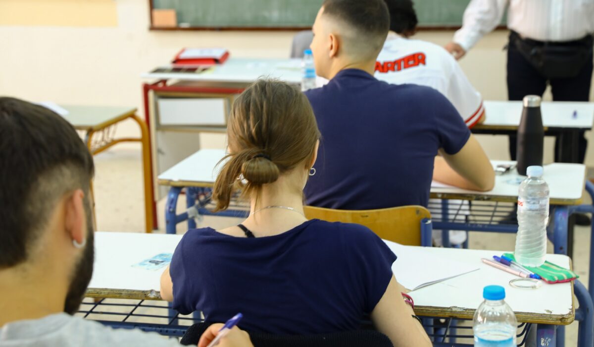 πανελλήνιες 2025 σχολές μόρια