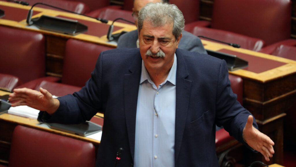 Βουλή: Άρση ασυλίας Πολάκη εισηγείται η Επιτροπή Δεοντολογίας για τη μήνυση από Κασσελάκη