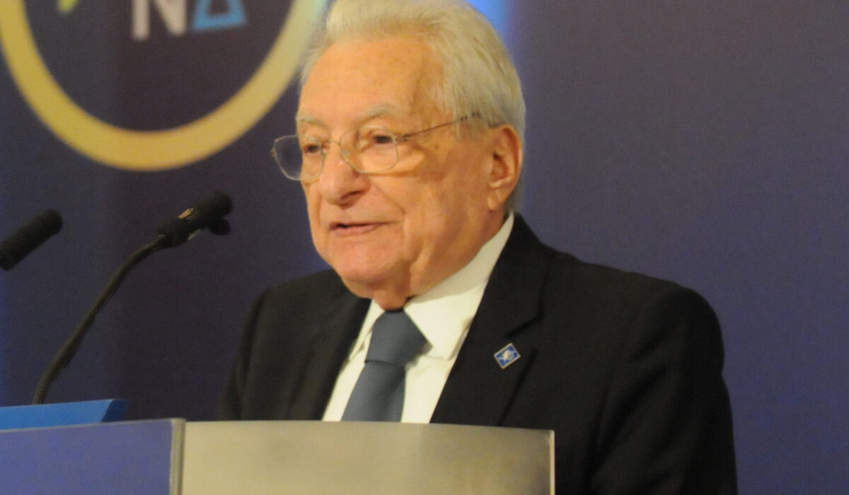 Πέτρος Μολυβιάτης
