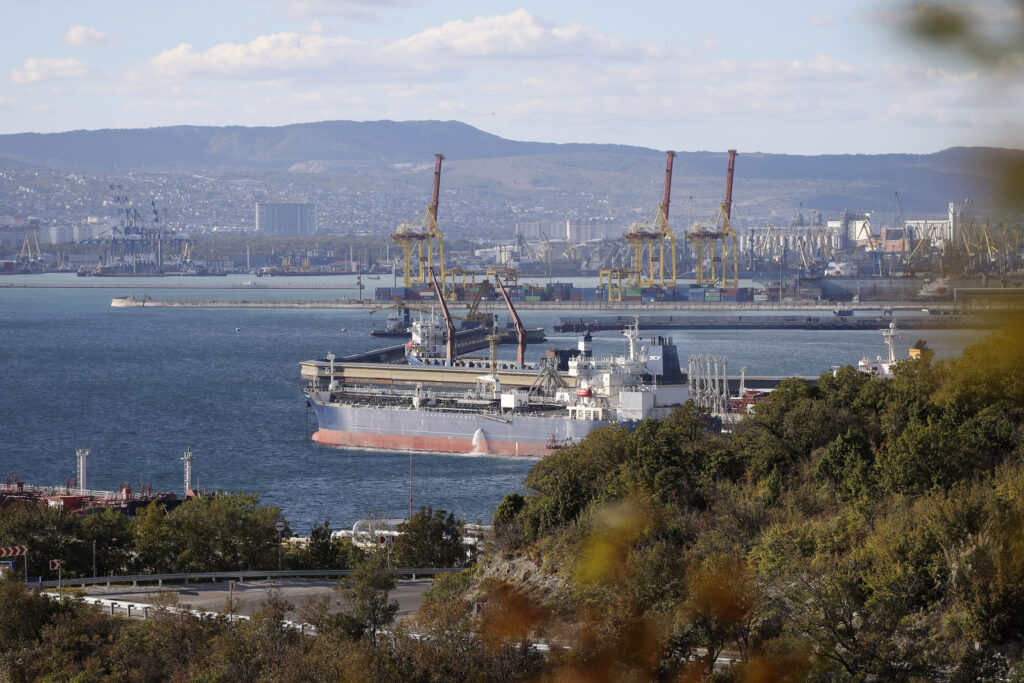 Και η ΕΕ τον χαβά της: «Ολική» απαγόρευση του ρωσικού φυσικού αερίου