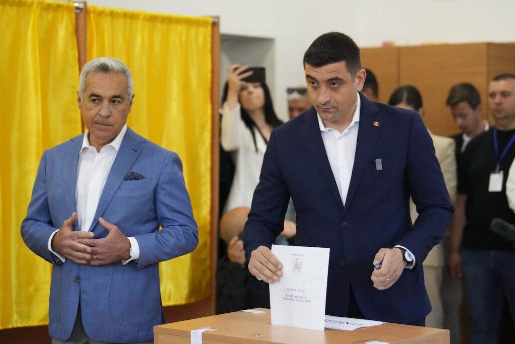 Ρουμανία Τζορτζ Σιμιόν Προεδρικές Εκλογές