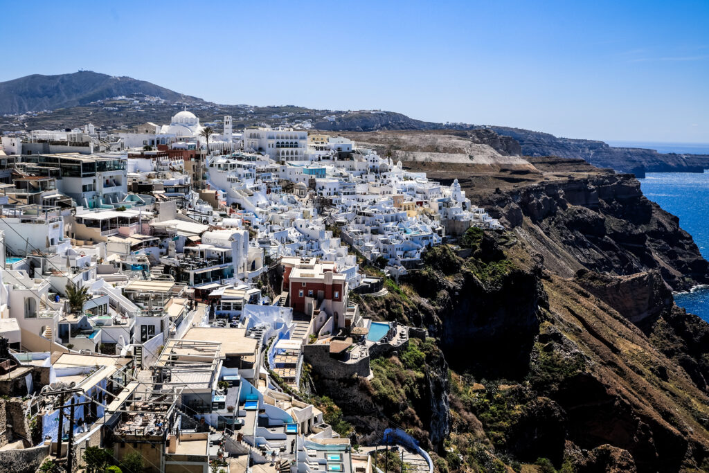 Σαντορίνη: Χωρίς νερό 15 χωριά λόγω υπερκατανάλωσης – Αντιδράσεις από επιχειρηματίες