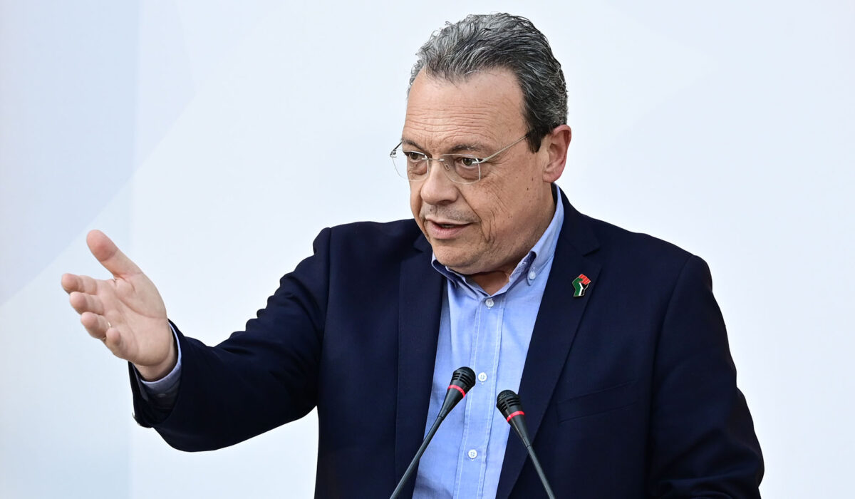 Ο Φάμελλος στηρίζει την προστασία της… βιοποικιλότητας
