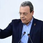 Ο Φάμελλος στηρίζει την προστασία της… βιοποικιλότητας