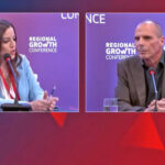 Επεισοδιακή συζήτηση του Γιάνη Βαρουφάκη με τη Σοφία Τουντούρη
