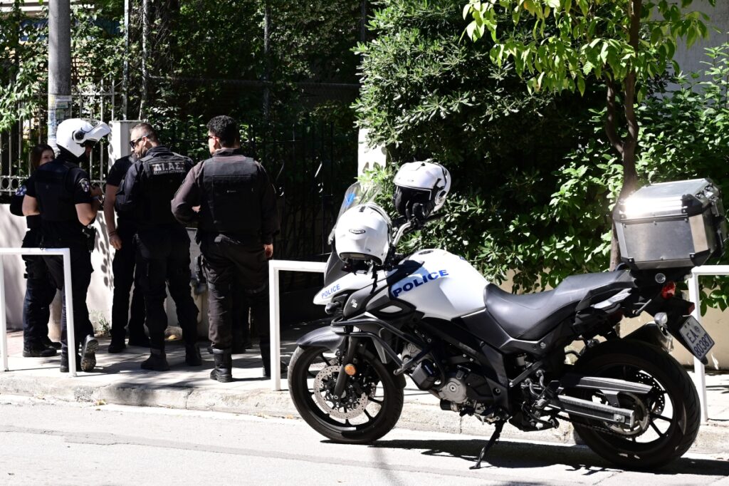 Χαϊδάρι: Ποινική δίωξη για ανθρωποκτονία από πρόθεση στο 50χρονο μητροκτόνο – «Ήθελα να τη λυτρώσω από τα προβλήματά της»
