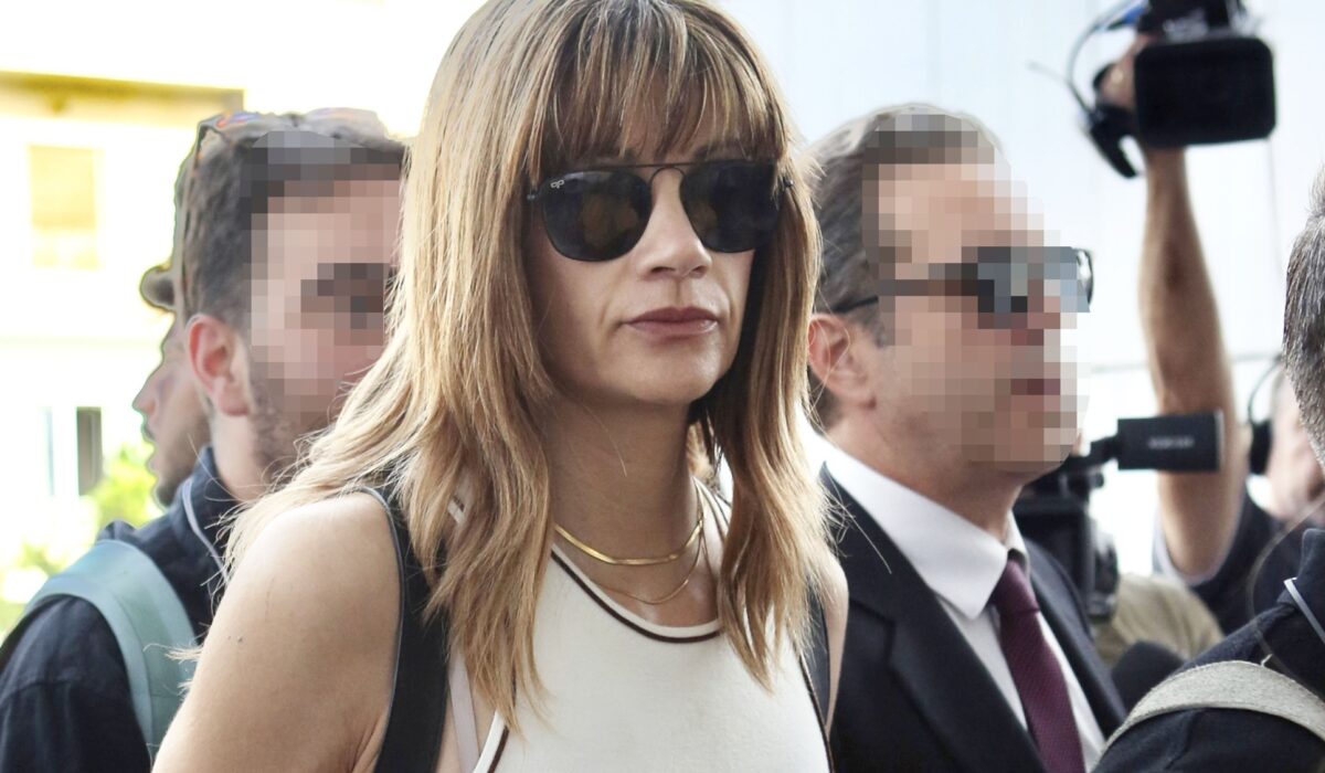 Άννα Μαρία Παπαχαραλάμπους