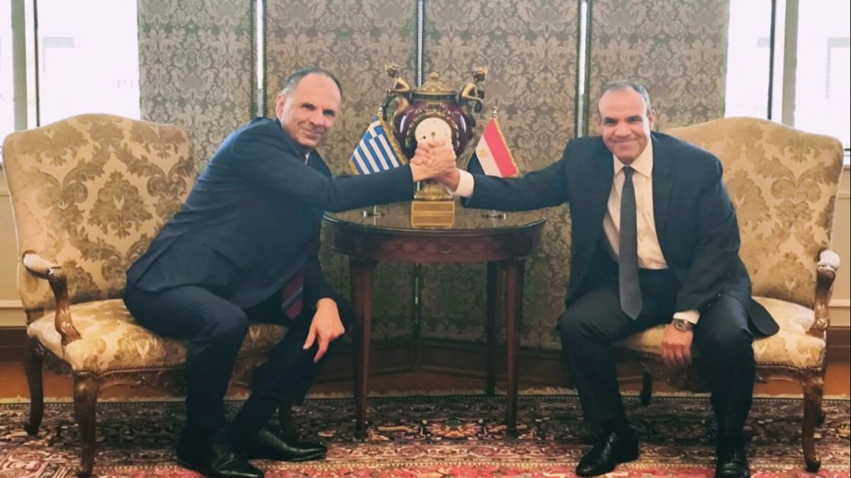 Γιώργος Γεραπετρίτης Κάιρο