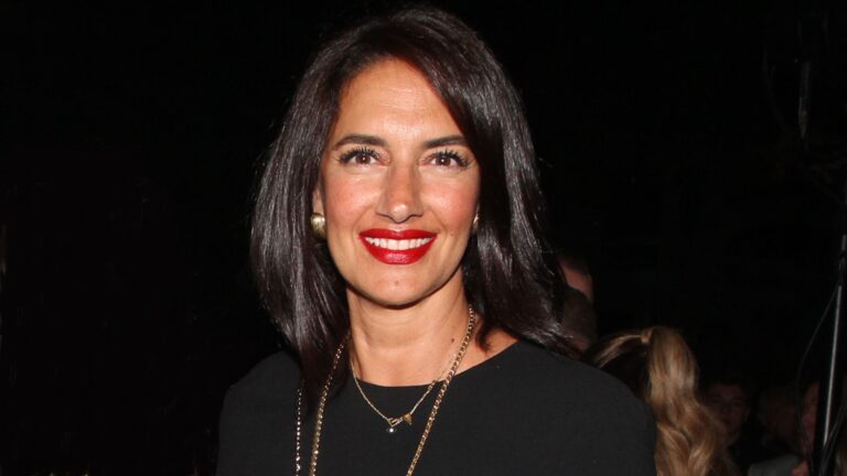 &Nu;ό&nu;&eta; &Delta;&omicron;ύ&nu;&iota;&alpha;