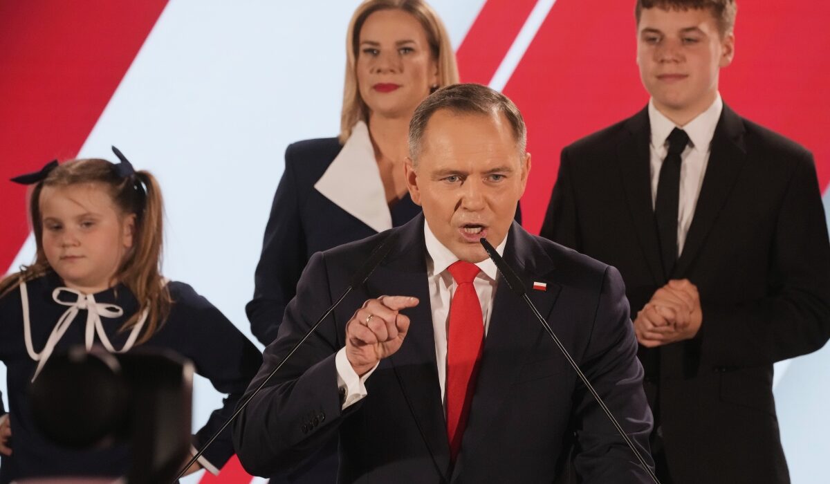 Κάρολ Ναβρότσκι - Ένα Τραμπ στην προεδρία της Πολωνία - Πλήγμα για Τουσκ, ΕΕ, Ουκρανία