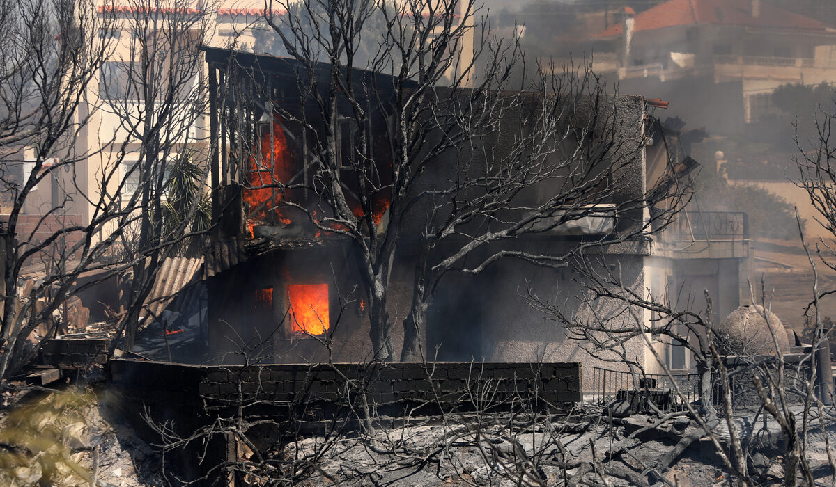 Φωτιά στο Θυμάρι: Πώς ξεκίνησε η καταστροφική πυρκαγιά – «Είμαστε σε ετοιμότητα», δήλωσε ο Γ. Κεφαλογιάννης