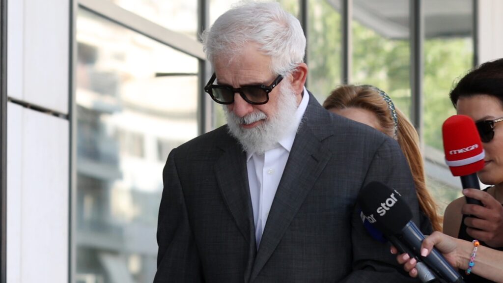 Πέτρος Φιλιππίδης