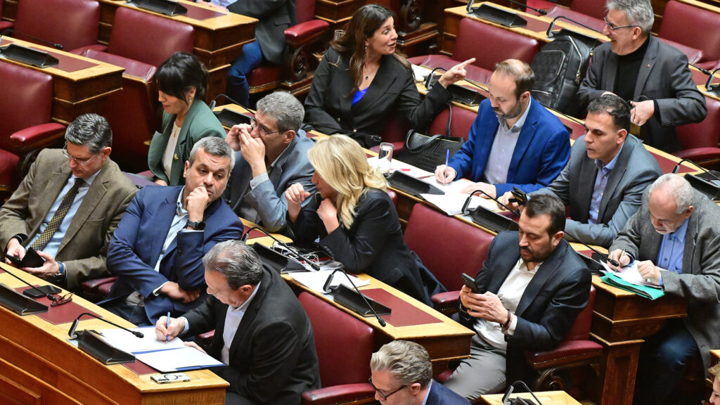 Τεράστιο το στραπάτσο στον ΣΥΡΙΖΑ πριν το Συνέδριο