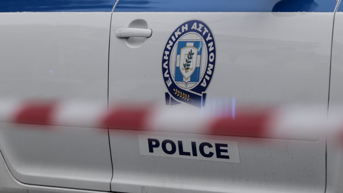 Θρίλερ στη Θεσσαλονίκη με νεκρό 26χρονο σε διαμέρισμα Airbnb