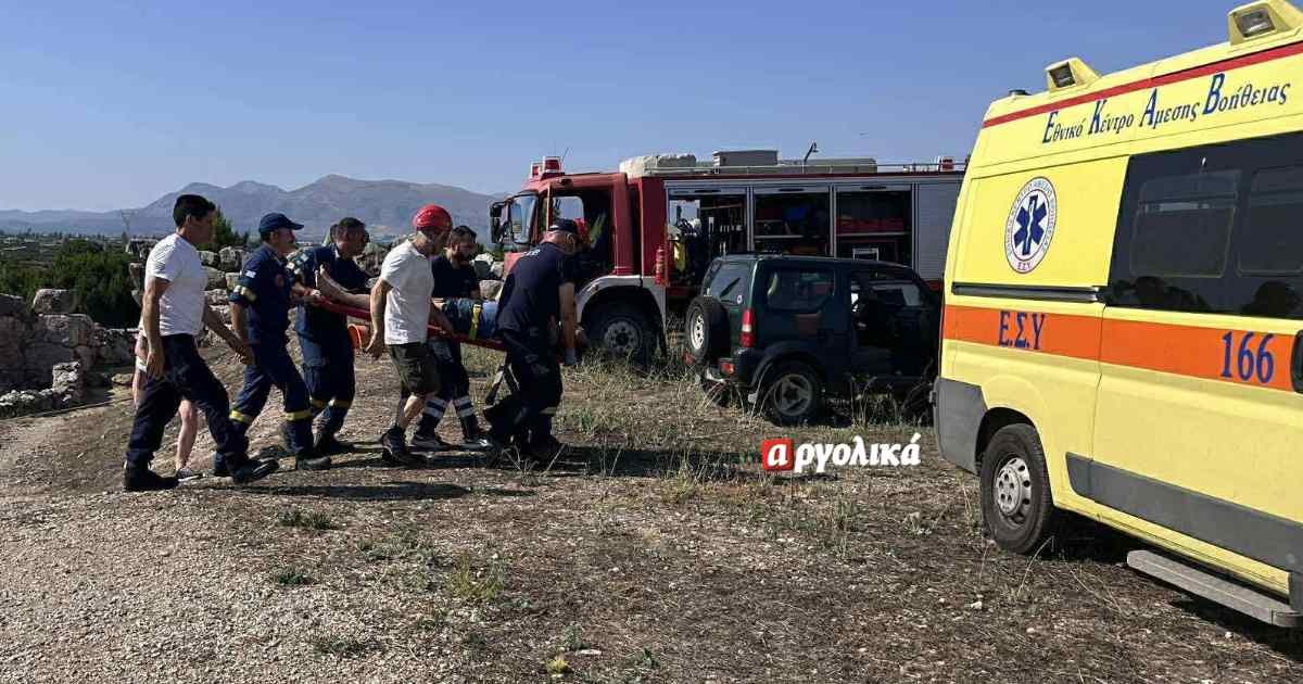 Αργολίδα Τουρίστας Πηγάδι Τίρυνθα