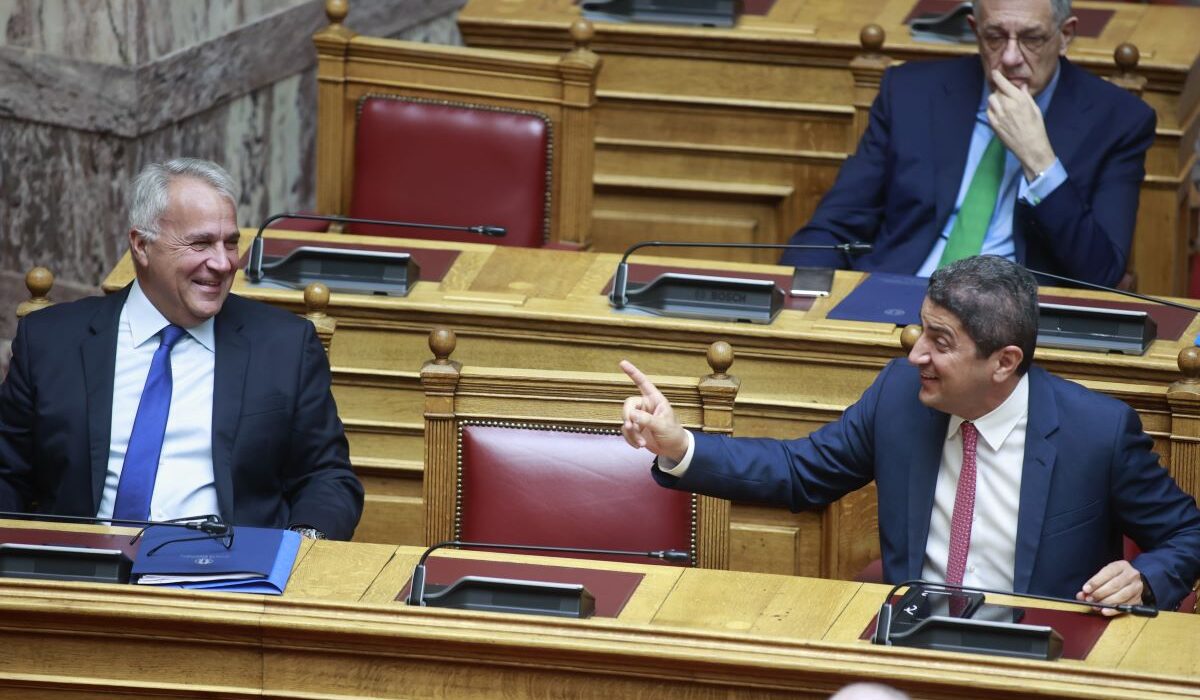 Βοριδης, Αυγενάκης
