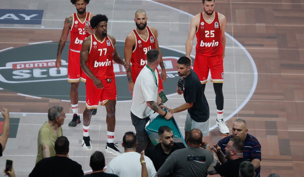 Εβάν Φουρνιέ Παναθηναϊκός Ολυμπιακός Μπάσκετ
