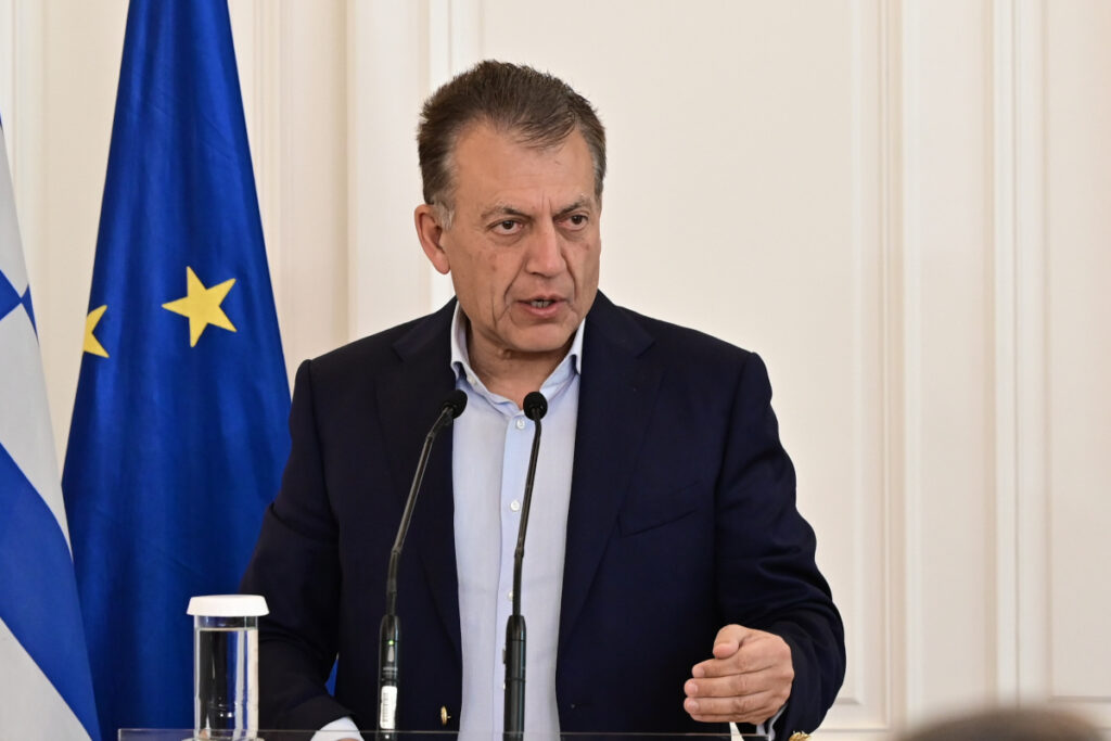Βρούτσης: Διακόπτεται το πρωτάθλημα αν δεν έρθουν στη συνάντηση Γιαννακόπουλος και Αγγελόπουλοι