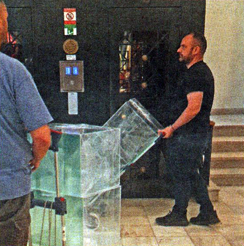 Η Βουλή παρήγγειλε κάλπες