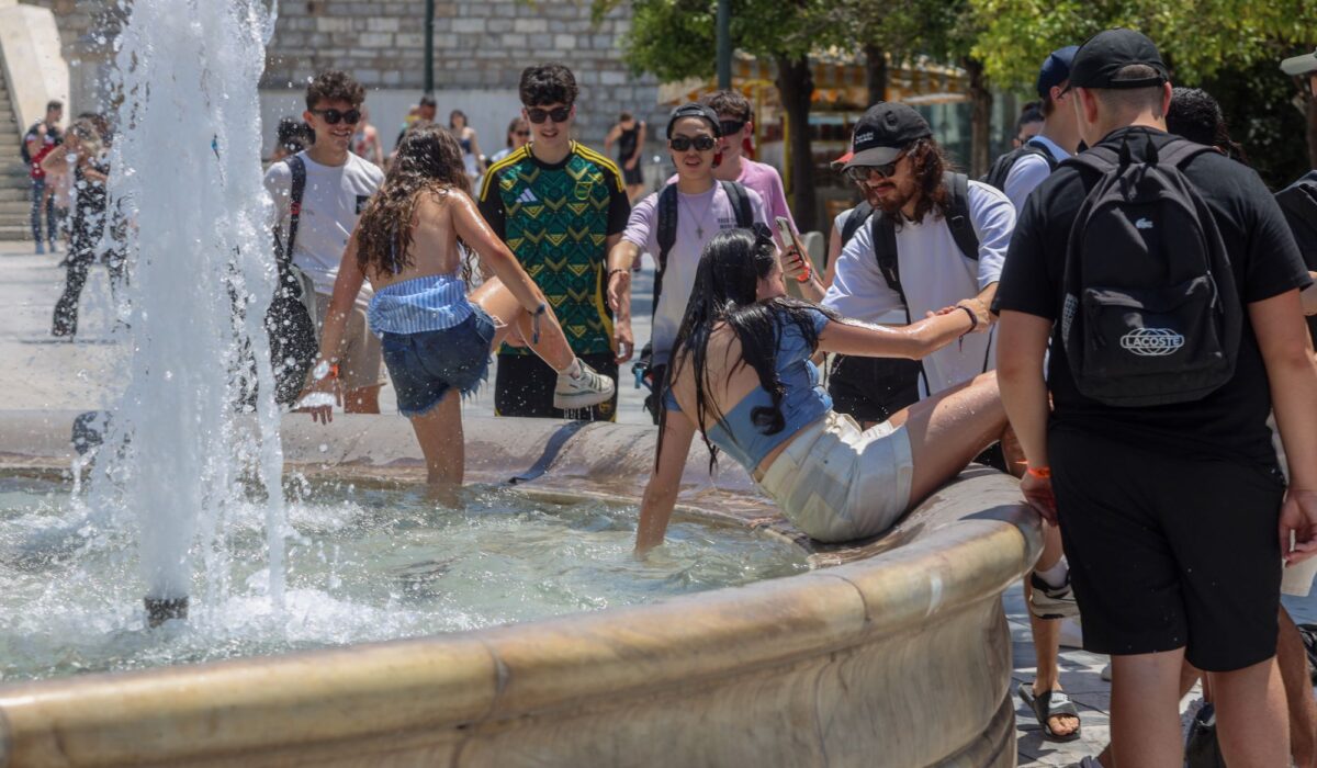 Καύσωνας για 48 ώρες και μετά ραγδαία πτώση της θερμοκρασίας – Δύσκολες νύχτες με πολλή ζέστη