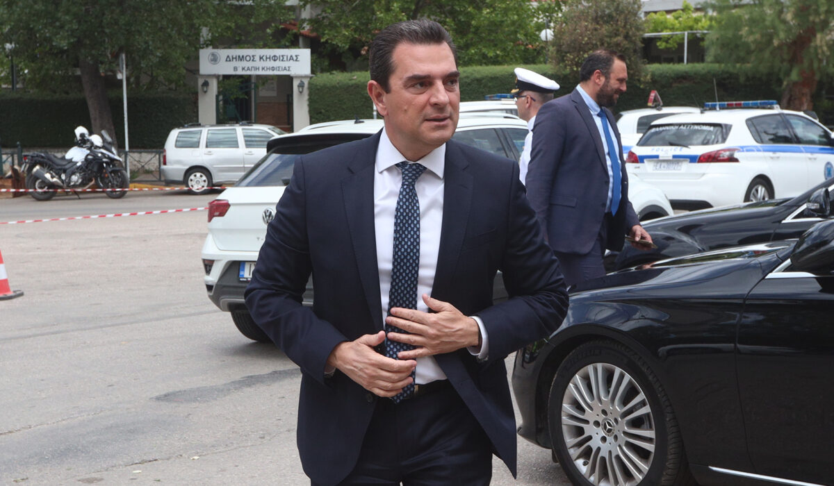 Κώστας Σκρέκας