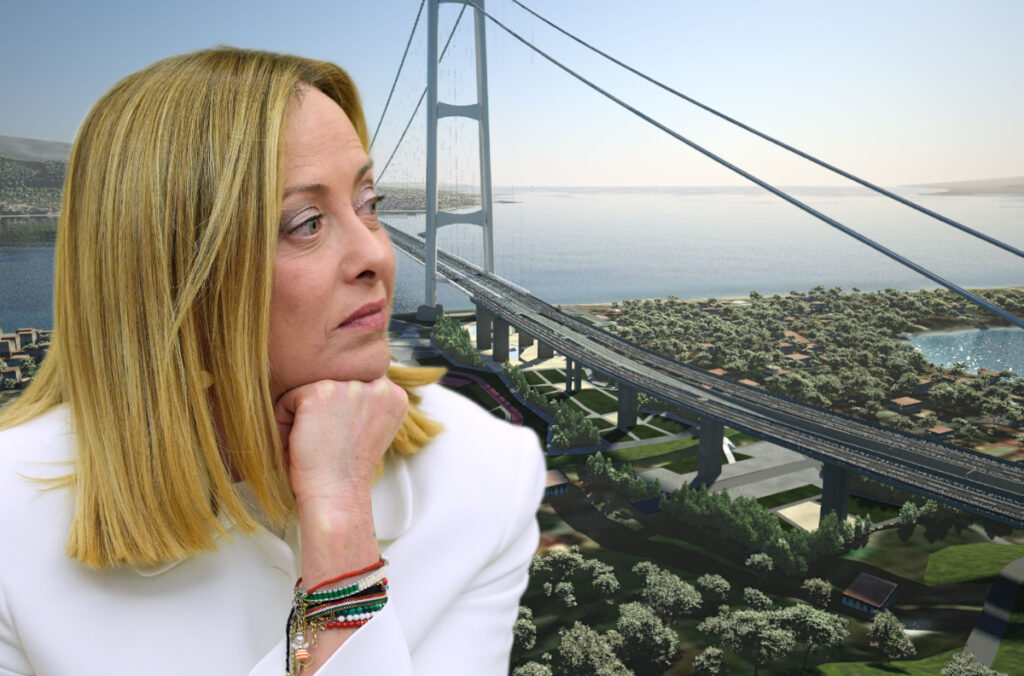 «Καπάτσοι» οι Ιταλοί – Θα χαρακτηρίσουν ως «αμυντικό έργο» τη γέφυρα στη Σικελία 13,5 δισ. για να πιάσουν τον στόχο του ΝΑΤΟ