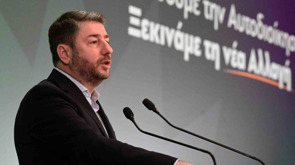 Η απουσία Ανδρουλάκη και το πρόβλημα στο πόδι