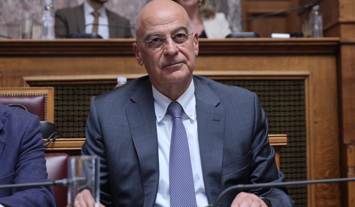 Νίκος Δένδιας εξοπλιστικά Βουλή