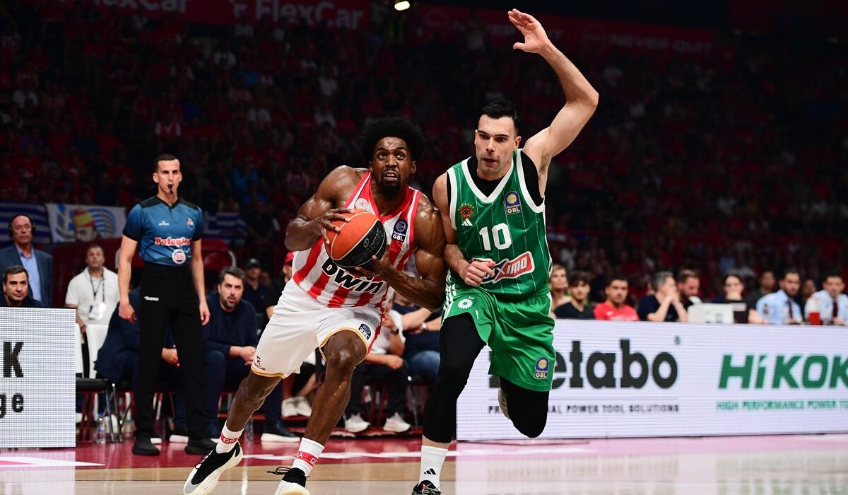 LIVE Oλυμπιακός – Παναθηναϊκός 42-38 (Ημίχρονο): Για τίτλο οι «κόκκινοι», για break οι «πράσινοι»