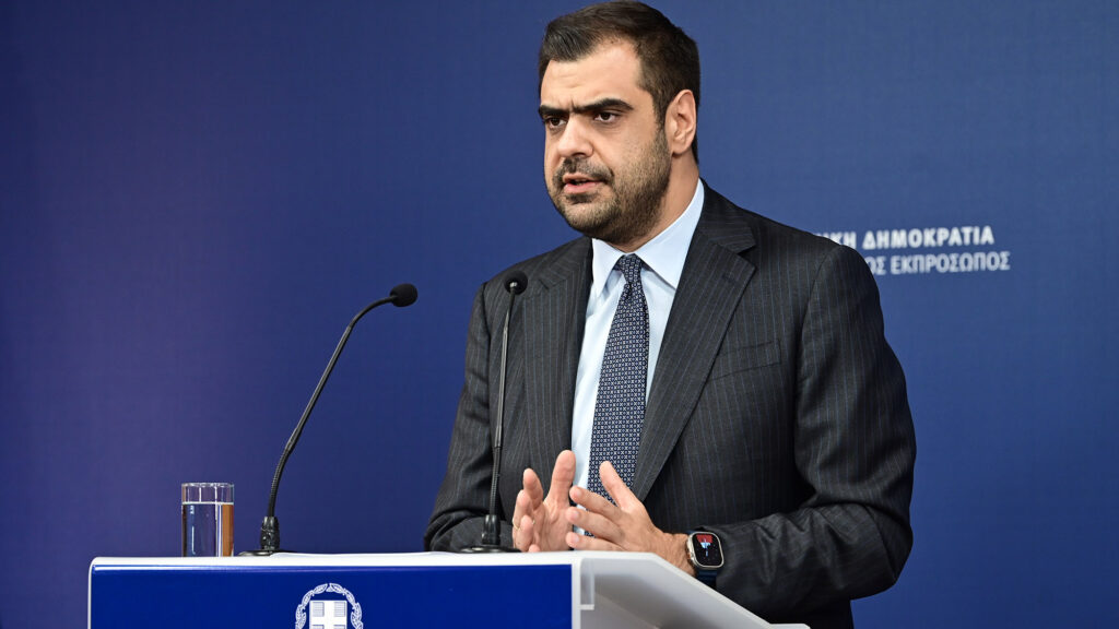 Μαρινάκης για το πρωτάθλημα μπάσκετ: «Η κυβέρνηση δεν θα μείνει θεατής στα έκτροπα»