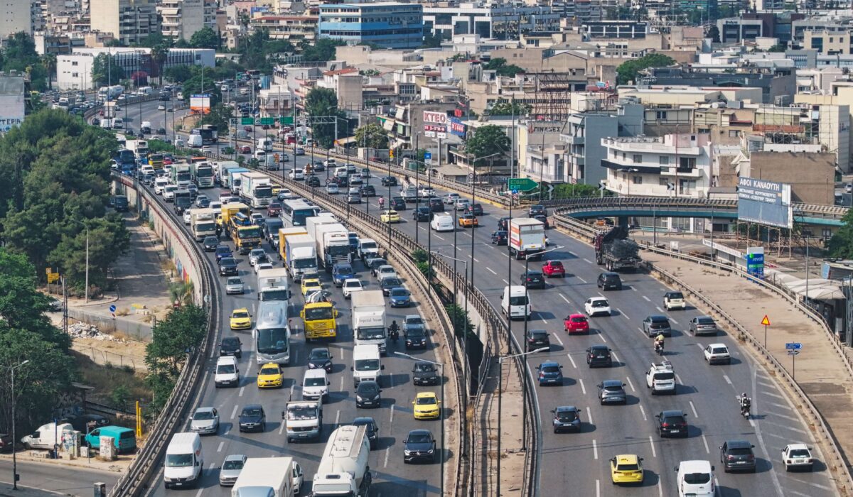 ΑΑΔΕ: «Σαφάρι» για παράνομα ΙΧ – Πρόστιμα έως 30.000 ευρώ
