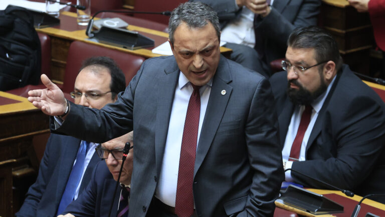 &Sigma;&pi;&alpha;&rho;&tau;&iota;ά&tau;&epsilon;&sigmaf;