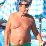 Οι βουτιές του Αταμάν στη Μύκονο μαζί με τη σύζυγό του (εικόνες)