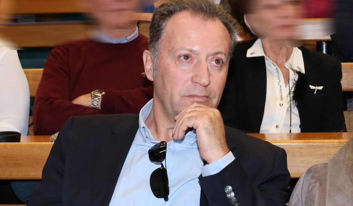 Δημήτρης Οικονόμου