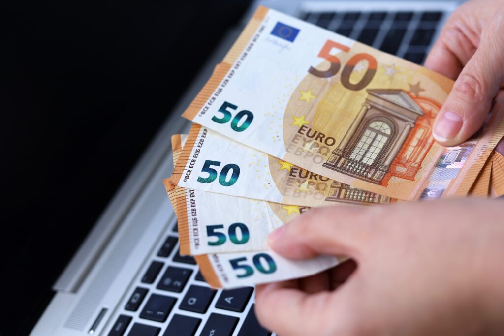 Voucher ανέργων 2.250 ευρώ – Πώς η αίτηση