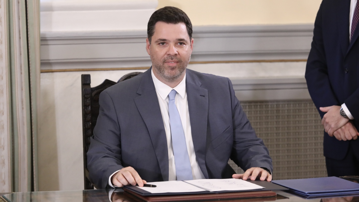 Περιπέτεια για τον Θανάση Κοντογεώργη – Στο χειρουργείο με σπασμένο αστράγαλο