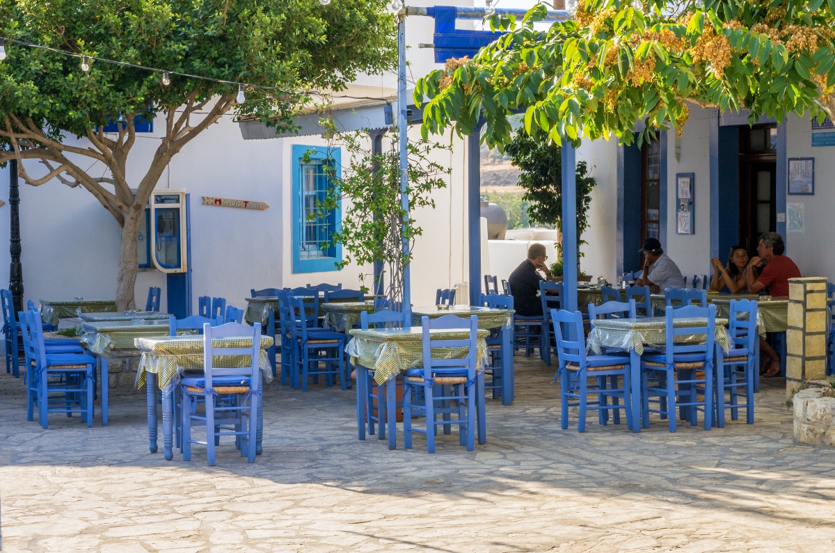 Τα 5 ελληνικά νησιά που αγαπούν οι ιταλοί solo travelers