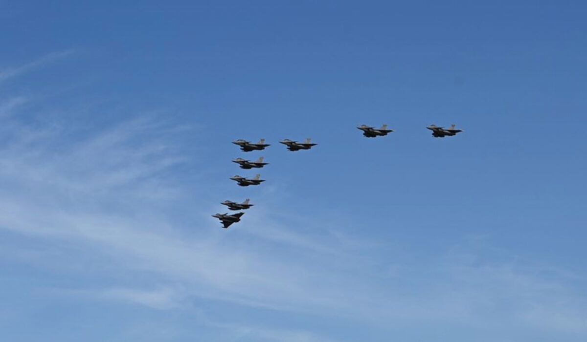 Γιατί θα πετάξουν μαχητικά σήμερα πάνω από την Αθήνα - Οι ώρες
