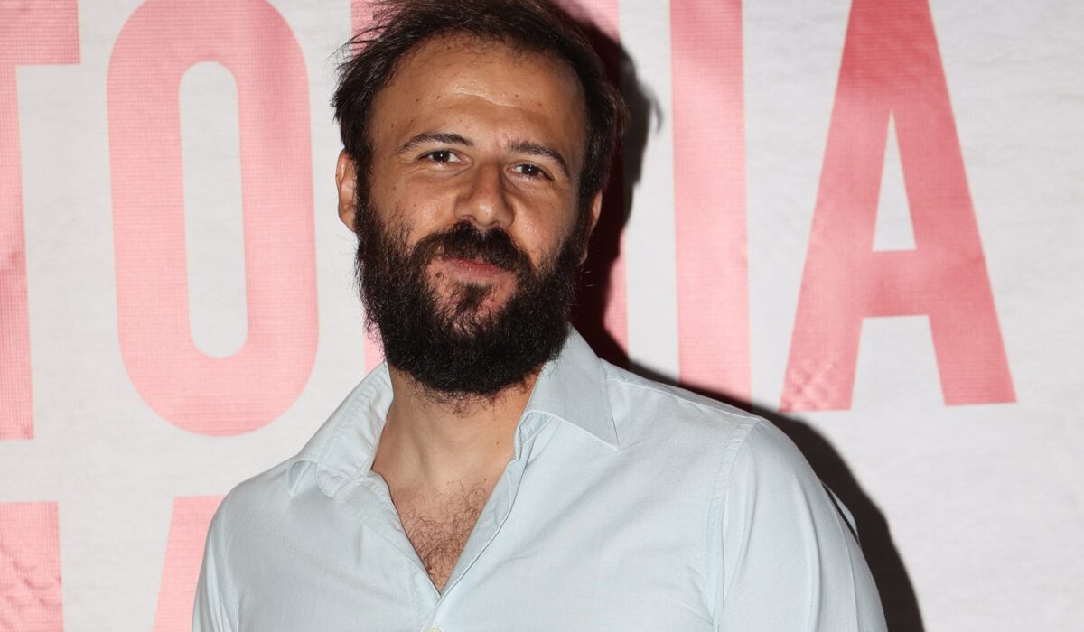 Νίκος Γκέλια