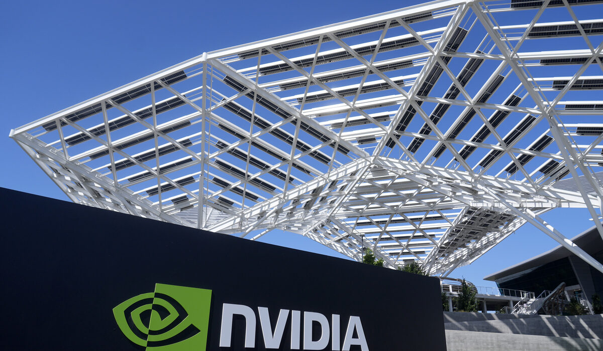 Η Nvidia «κέρδισε» την Apple – Ξεπέρασε τα 4 τρισεκατομμύρια δολάρια σε χρηματιστηριακή αξία