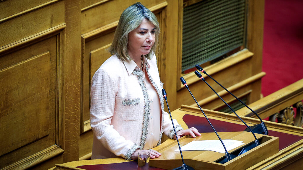 Ζέττα Μακρή