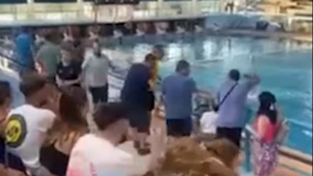 Αθλιότητες στη Χίο: Τραμπούκισαν 13χρονους σε αγώνα πόλο - «Να πάνε στον πάτο» έγραψε ο ΓΓ του δήμου