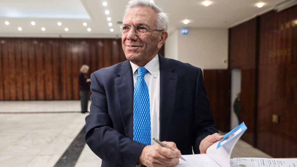 Γιάννης Βαληνάκης