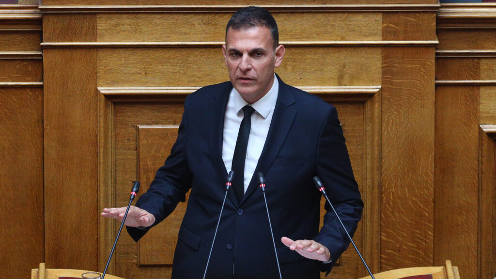 Γιώργος Καραμέρος