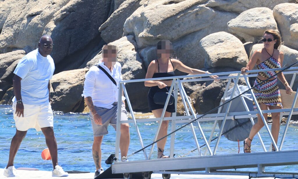 Μάικλ Τζόρνταν: Νέες φωτογραφίες από τις διακοπές του στη Μύκονο