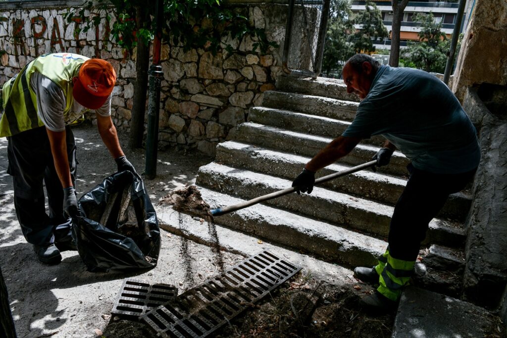 Καύσωνας: Έκτακτα μέτρα με παύση εργασιών και τηλεργασία – Τι ισχύει για την Αττική
