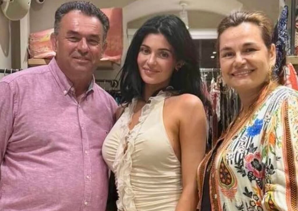 Η Κάιλι Τζένερ και πάλι στην Ελλάδα: Οι διακοπές στην Κεφαλονιά, τα ψώνια και το εστιατόριο