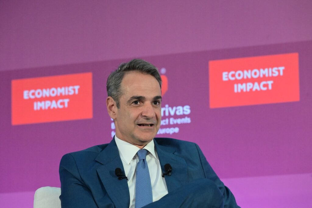Κυριάκος Μητσοτάκης Economist