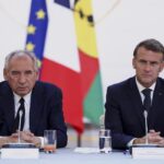 Εμανουέλ Μακρόν Φρανσουά Μπαϊρού